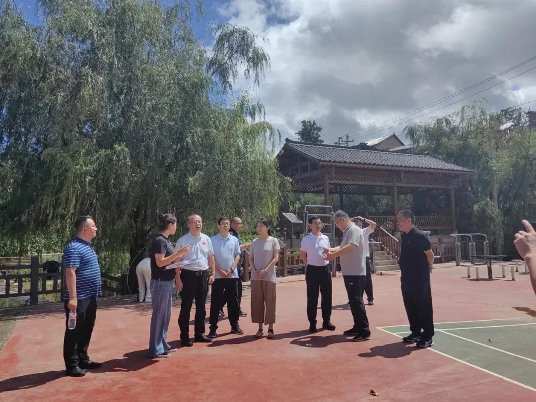 华体会hth首页,交大举行教职工“元旦杯”乒乓球比赛[图]